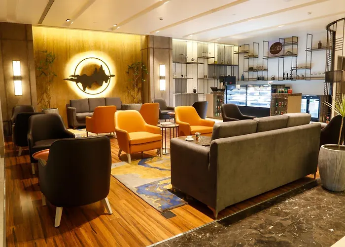 Royal Hometel Suites